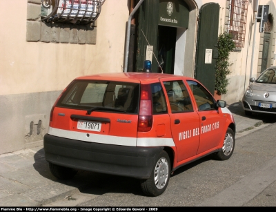 Fiat Punto I serie
Vigili del Fuoco
Comando Provinciale di Pisa
VF 19071
Parole chiave: Fiat Punto_Iserie VF19071 Giornate_della_Protezione_Civile_Pisa_2009