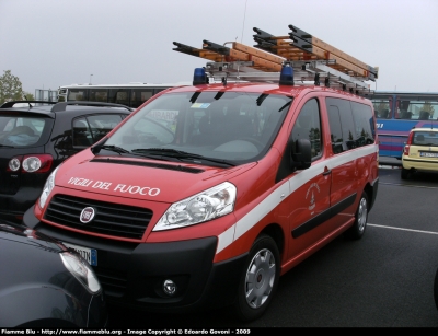 Fiat Scudo IV serie
Vigili del Fuoco
Distretto di Trento
Corpo Volontario di Meano (TN)
VF 3H0 TN
Parole chiave: Fiat Scudo_IVserie VF3H0TN Reas_2009