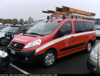 Fiat Scudo IV serie
Vigili del Fuoco
Distretto di Trento
Corpo Volontario di Meano (TN)
VF 3H0 TN
Parole chiave: Fiat Scudo_IVserie VF3H0TN Reas_2009