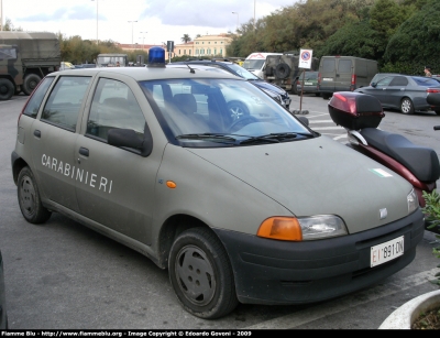 Fiat Punto I serie
Carabinieri
Polizia Militare presso il Battaglione Paracadutisti "Folgore"
EI 891 DN
Parole chiave: Fiat Punto_Iserie EI891DN