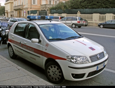 Fiat Punto III serie
45 - Polizia Municipale Livorno
Parole chiave: Fiat Punto_IIIserie