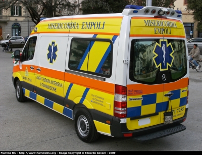 Mercedes-Benz Sprinter III serie
Misericordia Empoli
Allestita Maf
Parole chiave: Mercedes-Benz Sprinter_IIIserie 118_Empoli Ambulanza Misericordia_Empoli