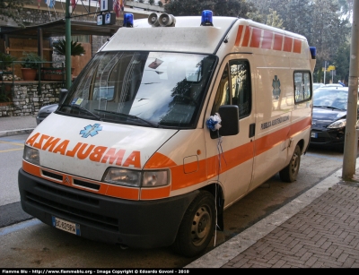 Citroen Jumper I serie
Pubblica Assistenza Uzzano
Allestita Bollanti
Parole chiave: Citroen Jumper_Iserie 118_Pistoia Ambulanza