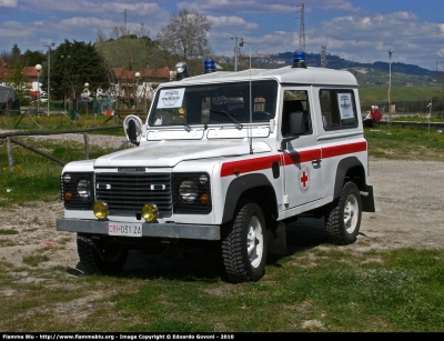 Land Rover Defender 90
Croce Rossa Italiana
Comitato Locale di Volterra
CRI 031 ZA
Parole chiave: Land-Rover Defender_90 CRI031ZA PiRiTe2010