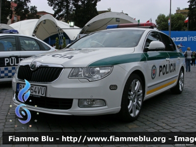 Skoda Superb 4x4 II serie
Slovenská republika - Slovacchia
Polícia
Parole chiave: Skoda Superb_4x4_IIserie