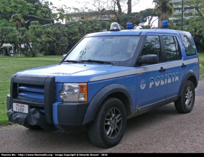 Land Rover Discovery 3
Polizia di Stato
C.N.E.S.
POLIZIA F4991
Parole chiave: Land-Rover Discovery_3 PoliziaF4991 Festa_della_Polizia_2010