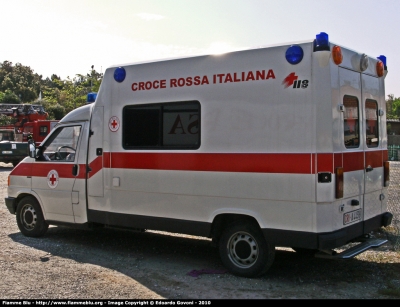 Volkswagen Transporter T4
Croce Rossa Italiana
Delegazione del Litorale Pisano
ex 118 Aosta
CRI A443B
Parole chiave: Volkswagen Transporter_T4 118_Pisa Ambulanza CRIA443B