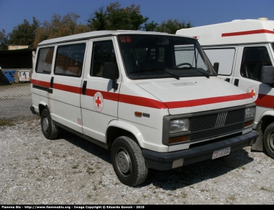 Fiat Ducato I serie I restyle
Croce Rossa Italiana
Delegazione del Litorale Pisano
ex Comitato Provinciale di Aosta
CRI A1634
Parole chiave: Fiat Ducato_Iserie_Irestyle CRIA1634