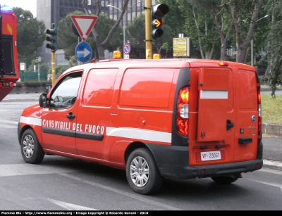 Fiat Doblò II serie
Vigili del Fuoco
Comando Provinciale di Roma
Distaccamento Aeroportuale di Fiumicino
Scorta Tecnica
VF 23061
Parole chiave: Fiat Doblò_IIserie VF23061 Festa_della_Repubblica_2010