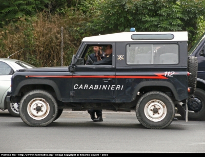 Land Rover Defender 90
Carabinieri
Raggruppamento Carabinieri a Cavallo
CC AE 857
Parole chiave: Land-Rover Defender_90 CCAE857 Festa_della_Repubblica_2010