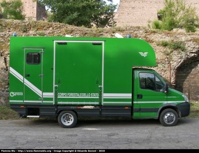 Iveco Daily IV serie
Corpo Forestale dello Stato
Reparto Cavallo
CFS 893 AE 
Parole chiave: Iveco Daily_IVserie CFS893AE Festa_della_Repubblica_2010