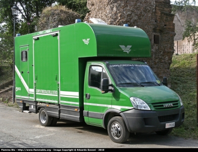 Iveco Daily IV serie
Corpo Forestale dello Stato
Reparto Cavallo
CFS 892 AE 
Parole chiave: Iveco Daily_IVserie CFS892AE Festa_della_Repubblica_2010