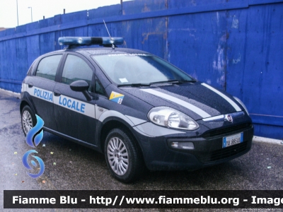 Fiat Punto Evo
Polizia Locale Verona
POLIZIA LOCALE YA 885 AA
Parole chiave: Fiat Punto_Evo POLIZIALOCALEYA885AA