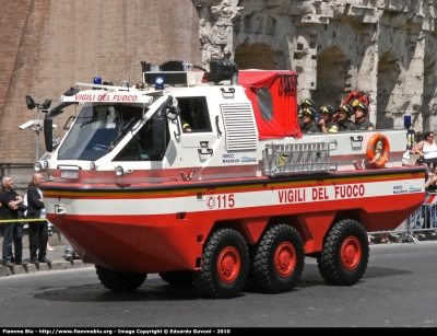 Iveco Magirus Marconi Duffy 6x6/4
Vigili del Fuoco
VF 25395
Parole chiave: Iveco Magirus Marconi Duffy_6x6/4 VF25395 Festa_della_Repubblica_2010