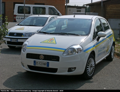 Fiat Grande Punto
Misericordia Montecalvoli
Parole chiave: Fiat Grande_Punto 118_Pisa Servizi_Sociali