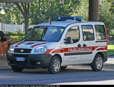 Fiat Doblò II serie
Polizia Municipale Lucca
POLIZIA LOCALE YA 798 AA
Parole chiave: Fiat Doblò_IIserie POLIZIALOCALEYA798AA