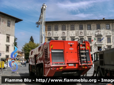 Oshkosh Bai Striker E
Vigili del Fuoco
Comando Provinciale di Pisa
Distaccamento Aeroportuale 
VF 25526
Parole chiave: Oshkosh Bai Striker_E VF25526 Giornate_della_Protezione_Civile_Pisa_2010