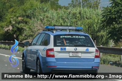 Skoda Octavia V serie
Polizia di Stato
Polizia Stradale in servizio sulla rete autostradale SALT
POLIZIA M2964
Parole chiave: Skoda Octavia_Vserie POLIZIAM2964