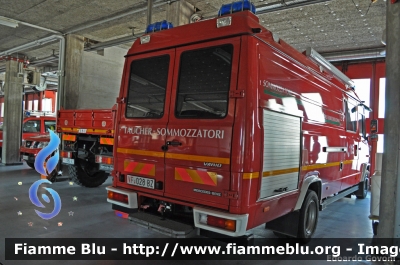 Mercedes-Benz Vario 812D
Vigili del Fuoco
Corpo Permanente di Bolzano
Berufsfeuerwehr Bozen
Sommozzatori
VF 028 BZ
Parole chiave: Mercedes-Benz Vario_812D VF028BZ