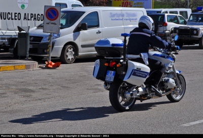 Bmw r850r
Polizia Municipale - Stadtpolizei
Bolzano - Bozen
POLIZIA LOCALE YA 01261
Parole chiave: Bmw r850r POLIZIALOCALEYA01261