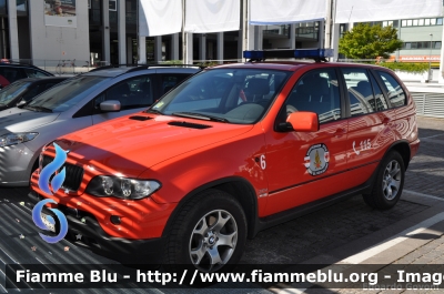 Bmw X5 I serie
Vigili del Fuoco
Corpo Permanente di Bolzano
Berufsfeuerwehr Bozen
Veicolo Comando Intervento
VF 006 BZ
Parole chiave: Bmw X5_Iserie VF006BZ Civil_Protect_2011