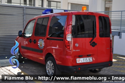 Fiat Doblò II serie
Vigili del Fuoco
Corpo Permanente di Bolzano
Berufsfeuerwehr Bozen
VF 115 BZ
Parole chiave: Fiat Doblò_IIserie VF115BZ Civil_Protect_2011