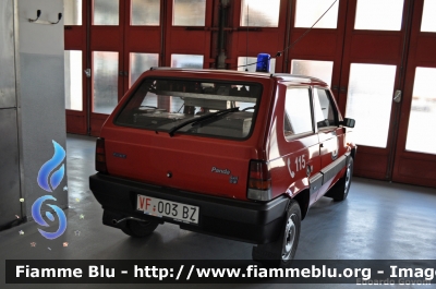 Fiat Panda 4x4 II serie
Vigili del Fuoco
Corpo Permanente di Bolzano
Berufsfeuerwehr Bozen
VF 003 BZ
Parole chiave: Fiat Panda_4x4_IIserie VF003BZ