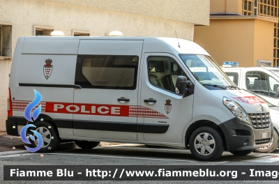 Renault Master IV serie
Principatu de Múnegu - Principauté de Monaco - Principato di Monaco
Police
Parole chiave: Renault Master_IVserie