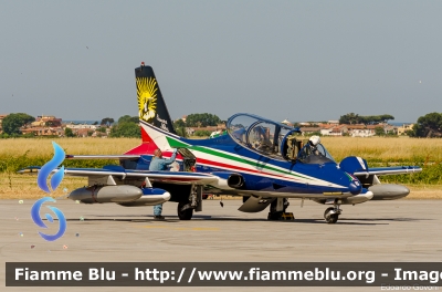 Aermacchi MB339PAN
Aeronautica Militare Italiana
313° Gruppo Addestramento Acrobatico
Stagione esibizioni 2021
Festa della Repubblica
Parole chiave: Aermacchi MB339PAN