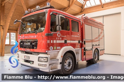 Man TGM 15.250 II serie
Vigili del Fuoco
Comando Provinciale di Verbano Cusio Ossola
Distaccamento Volontario di Santa Maria Maggiore
AutoPompaSerbatoio allestimento Bai
VF 30021
Parole chiave: Man TGM_15.250_IIserie VF30021 Santa_Barbara_2019