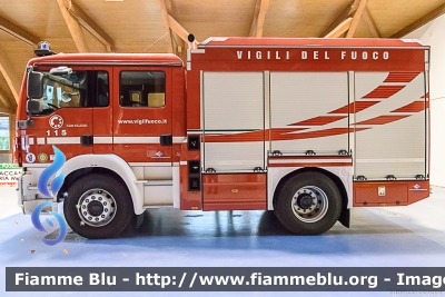 Man TGM 15.250 II serie
Vigili del Fuoco
Comando Provinciale di Verbano Cusio Ossola
Distaccamento Volontario di Santa Maria Maggiore
AutoPompaSerbatoio allestimento Bai
VF 30021
Parole chiave: Man TGM_15.250_IIserie VF30021 Santa_Barbara_2019