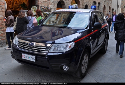 Subaru Forester V serie
Carabinieri
Il Forester si fa strada tra la gente con l'uso dei lampeggianti in posizione di crociera.
CC CN 775
Parole chiave: Subaru Forester_Vserie CCCN775