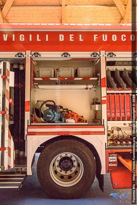 Man TGM 15.250 II serie
Vigili del Fuoco
Comando Provinciale di Verbano Cusio Ossola
Distaccamento Volontario di Santa Maria Maggiore
AutoPompaSerbatoio allestimento Bai
VF 30021
Parole chiave: Man TGM_15.250_IIserie VF30021 Santa_Barbara_2019