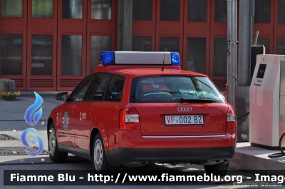 Audi A4 Avant III serie
Vigili del Fuoco
Corpo Permanente di Bolzano
Berufsfeuerwehr Bozen
Autocomando
VF 002 BZ
Parole chiave: Audi A4_Avant_IIIserie VF002BZ