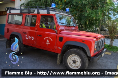 Land-Rover Defender 110
Vigili del Fuoco
Distretto della Val Di Sole
Corpo Volontario di Pejo (TN)
VF K86 TN 
Parole chiave: Land-Rover Defender_110 VFK86TN