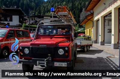 Land-Rover Defender 90
Vigili del Fuoco
Distretto della Val Di Sole
Corpo Volontario di Pellizzano (TN)
VF 9D6 TN
Parole chiave: Land-Rover Defender_90 VF9D6TN