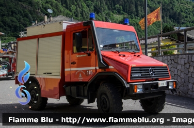 Mercedes-Benz Unimog U100L
Vigili del Fuoco
Distretto della Val Di Sole
Corpo Volontario di Pellizzano (TN)
allestimento Fulmix
VF F36 TN
Parole chiave: Mercedes-Benz Unimog U100L VFF36TN