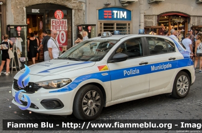 Fiat Nuova Tipo
Polizia Municipale Napoli
Codice Automezzo: 46
POLIZIA LOCALE YA 055 AP
Parole chiave: Fiat Nuova_Tipo POLIZIALOCALEYA055AP