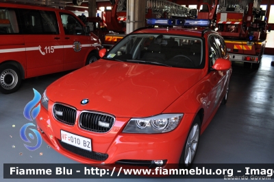 Bmw 320 Touring E91 restyle
Vigili del Fuoco
Corpo Permanente di Bolzano
Berufsfeuerwehr Bozen
Autocomando
VF 010 BZ
Parole chiave: Bmw 320_Touring_E91_restyle VF010BZ