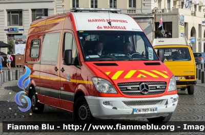 Mercedes-Benz Sprinter III serie
France - Francia
Marins Pompiers de Marseille
RES - 11 - PLB 03
Allestimento Sanicar di Gruau
Parole chiave: Mercedes-Benz Sprinter_IIIserie Ambulanza