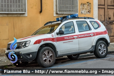 Dacia Duster I serie restyle
Polizia Municipale Montale (PT)
Codice Automezzo: 2
Allestita Ciabilli
Parole chiave: Dacia Duster_Iserie_restyle