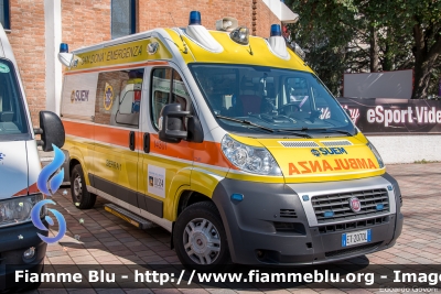 Fiat Ducato X250
Azienda ULSS 4 Veneto Orientale
"SIERRA 1"
Allestita Alea
Parole chiave: Fiat Ducato_X250 Ambulanza