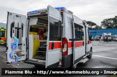 Fiat Ducato X290
Ambulanza dimostrativa Mariani Fratelli
Parole chiave: Fiat Ducato_X290 Ambulanza HEMS_2015