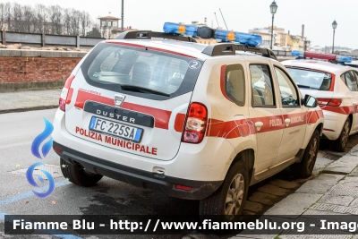 Dacia Duster I serie restyle
Polizia Municipale Montale (PT)
Codice Automezzo: 2
Allestita Ciabilli
Parole chiave: Dacia Duster_Iserie_restyle