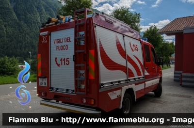 Mercedes-Benz Sprinter 4x4 III serie restyle
Vigili del Fuoco
Distretto della Val Di Sole
Corpo Volontario di Croviana (TN)
Allestito Kofler Fahrzeugbau
VF 5D8 TN
Parole chiave: Mercedes-Benz Sprinter_4x4_IIIserie_restyle VF5D8TN