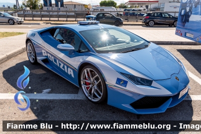 Lamborghini Huracán LP 610-4
Polizia di Stato
Polizia Stradale
POLIZIA M2658
Parole chiave: Lamborghini Huracán_LP_610-4 POLIZIAM2658