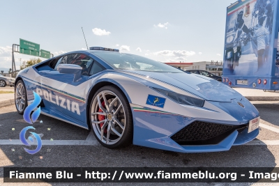 Lamborghini Huracán LP 610-4
Polizia di Stato
Polizia Stradale
POLIZIA M2658
Parole chiave: Lamborghini Huracán_LP_610-4 POLIZIAM2658