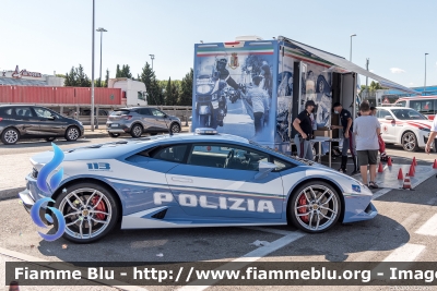 Lamborghini Huracán LP 610-4
Polizia di Stato
Polizia Stradale
POLIZIA M2658
Parole chiave: Lamborghini Huracán_LP_610-4 POLIZIAM2658