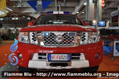 Nissan Navara III serie restyle
Vigili del Fuoco
Corpo Volontario di Tiles - Tils (BZ)
VF FW 32S
Parole chiave: Nissan Navara_IIIserie_restyle VFFW32S Civil_Protect_2011