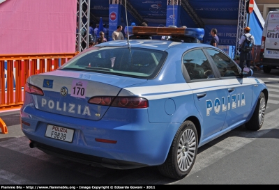 Alfa Romeo 159
Polizia di Stato
Polizia Stradale
in scorta al Giro d'Italia 2011
POLIZIA F9838
Parole chiave: Alfa-Romeo 159 POLIZIAF9838